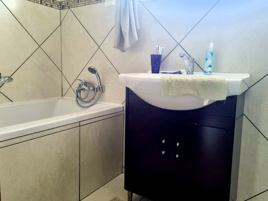 3 Bedroom Property for Sale in Hillcrest Northern Cape